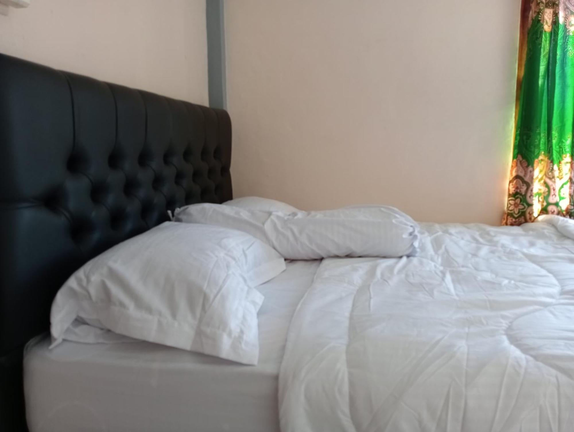 Yusilver Guest House Labuan Bajo Ngoại thất bức ảnh