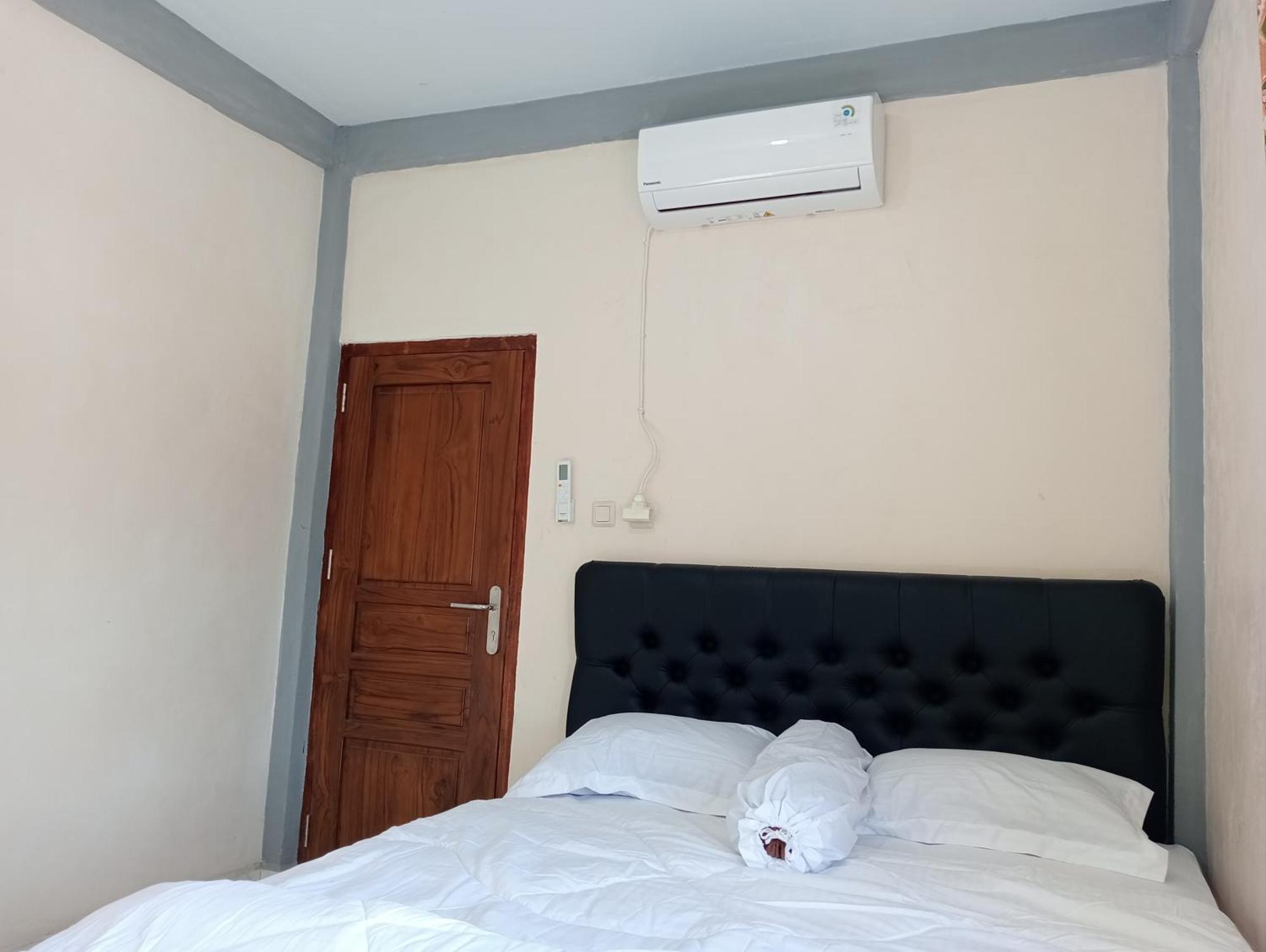 Yusilver Guest House Labuan Bajo Ngoại thất bức ảnh