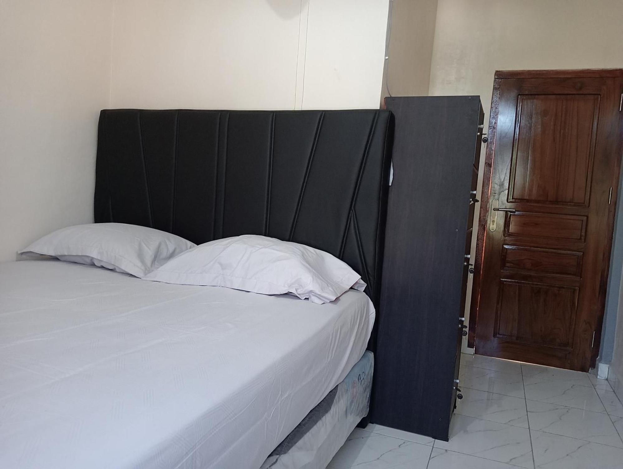 Yusilver Guest House Labuan Bajo Ngoại thất bức ảnh